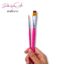 Load image into Gallery viewer, Debbie Walker Art | Round &amp; Flat Duo Brush Set
